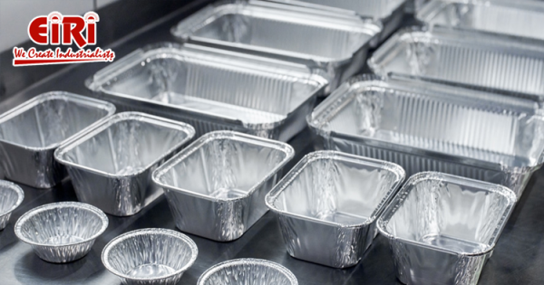 Manufacturing aluminium foil containers